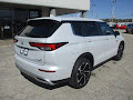 2023 Mitsubishi Outlander PHEV SE