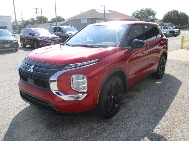 2024 Mitsubishi Outlander SE Black Edition