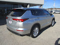 2024 Mitsubishi Outlander ES