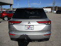 2024 Mitsubishi Outlander ES